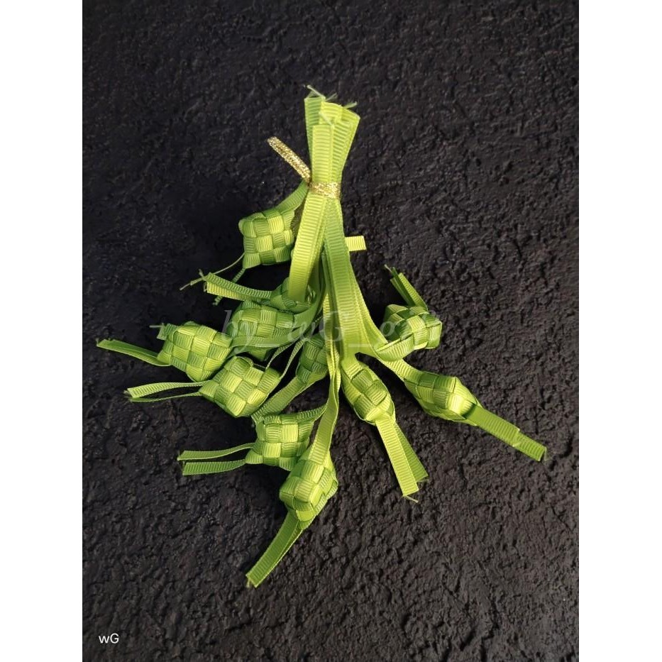 

Hiasan Idul Fitri - Ketupat - Grossgrain; Lebar 0.6Cm; 1 Pack 12Pcs 043