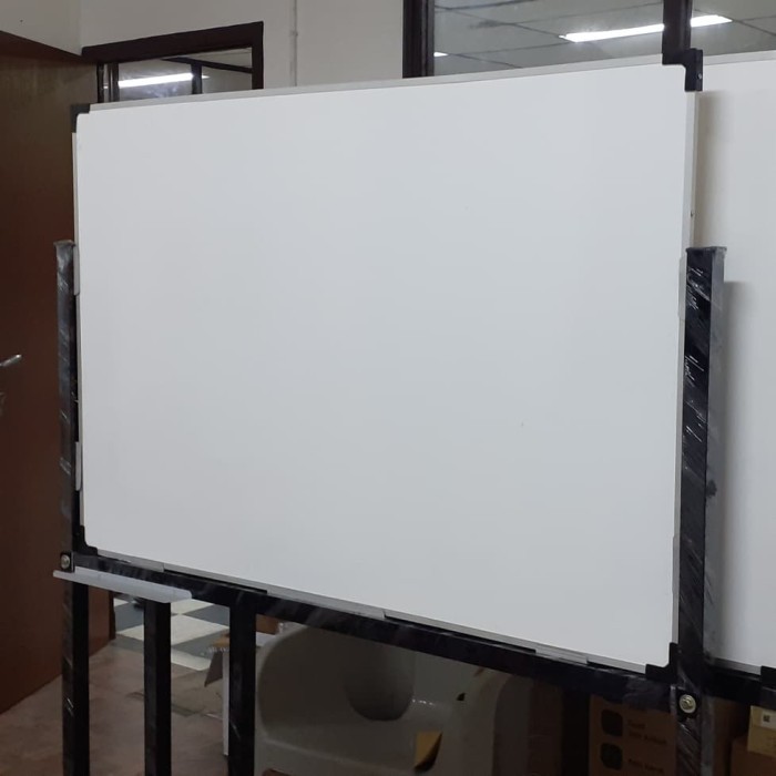 

Papan Tulis Standing Roda Berkunci