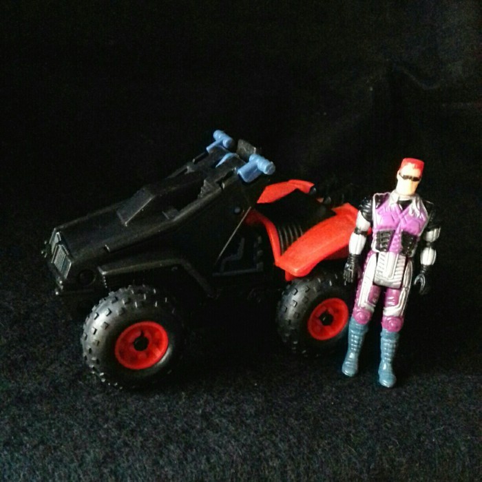 

M.A.S.K / MASK Iguana with Lester Sludge by Kenner