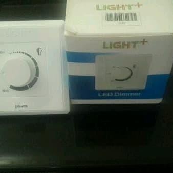 SAKLAR DIMMER LAMPU LED 220VAC