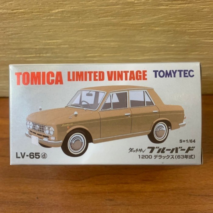 HOT SALE TOMICA LIMITED VINTAGE LV-65D DATSUN BLUEBIRD 1200 DELUXE BEIGE TOMICA TERMURAH