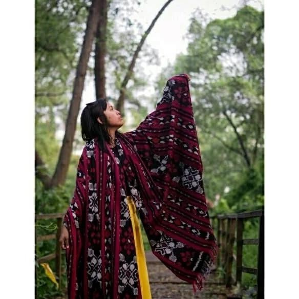 Limited - Kain Tenun Ikat Troso Jepara Blangket Motif Sabu NTT .,