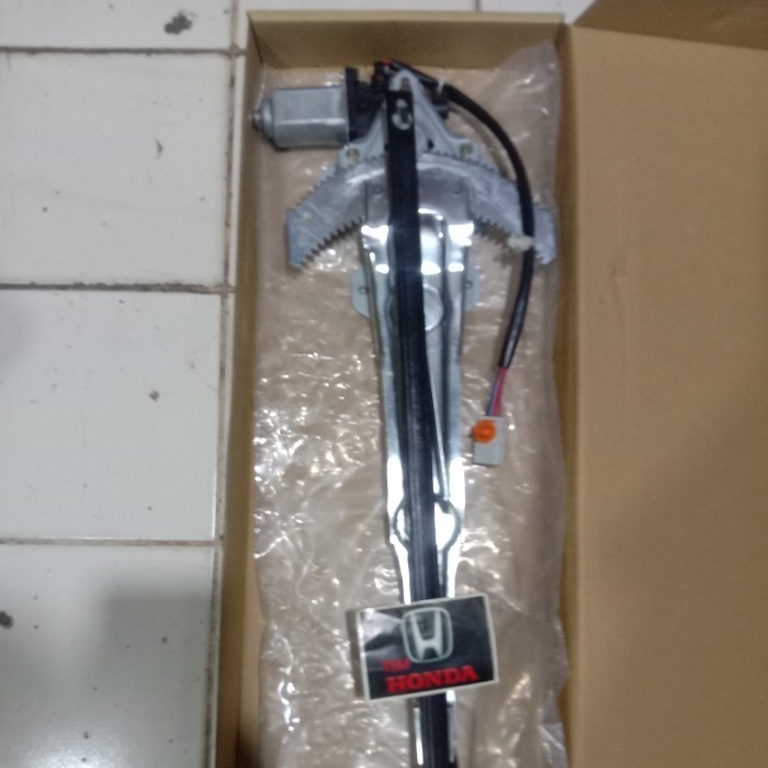Regulator dinamo motor power window CRV Gen1 RD1 2000-2001 Depan Kanan