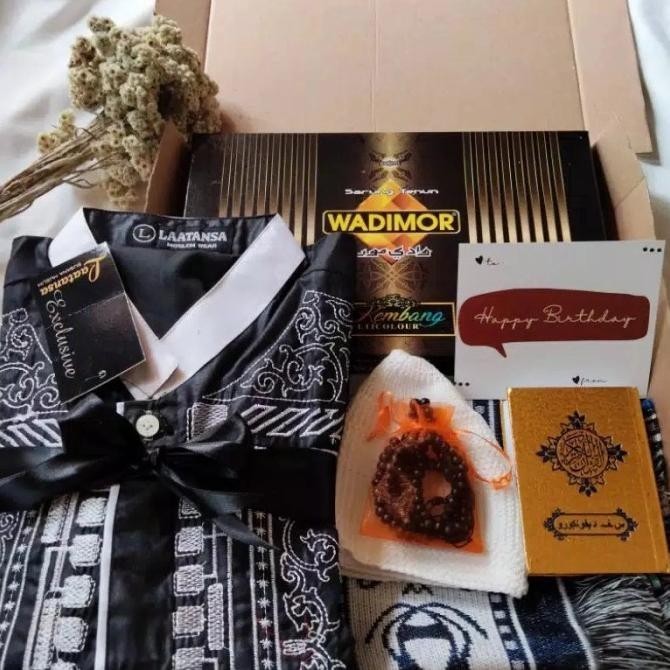 

Ready Stok Hampers Lebaran/Kado Ulang Tahun/Kado Cowok/Paket Ibadah Charahiro3