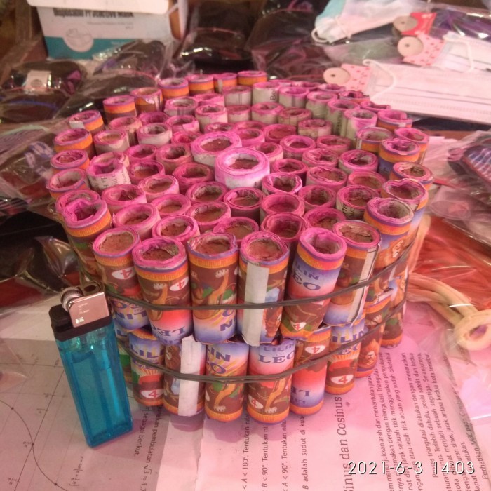 

Murah..!Petasan Renceng Hajatan Besan Imlek New Year DLL 2 Meter