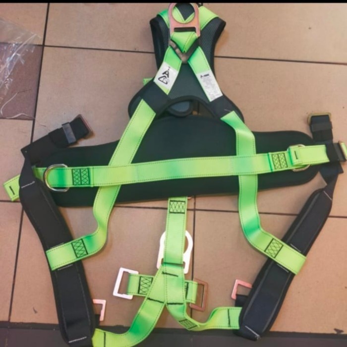 Full Body Harnes A Stabil 50606/Safety Harnes Bantalan