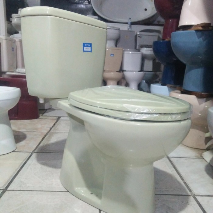 KLOSET TOTO TYPE SW660 HIJAU