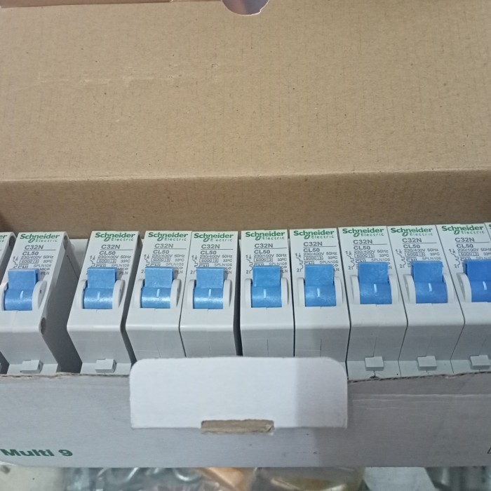 MCB Schneider 50a original standar pln