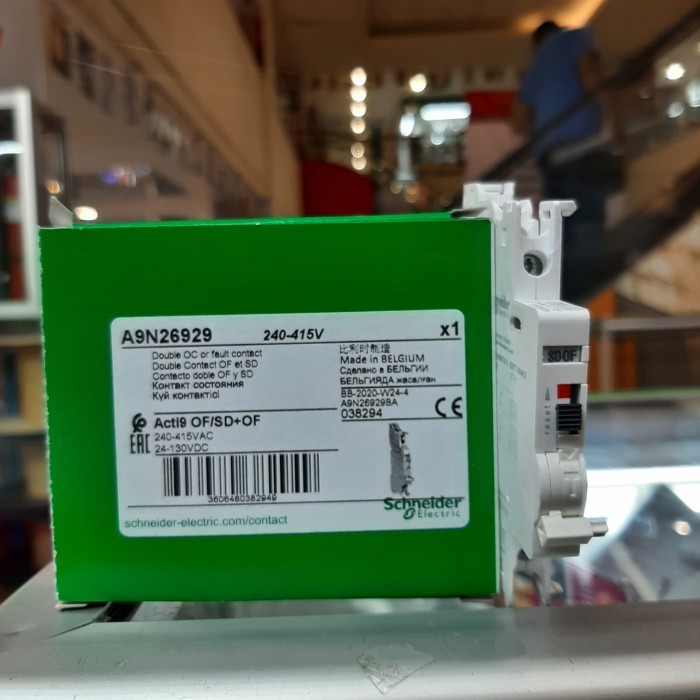 auxiliary kontak bantu mcb A9N26929 schneider