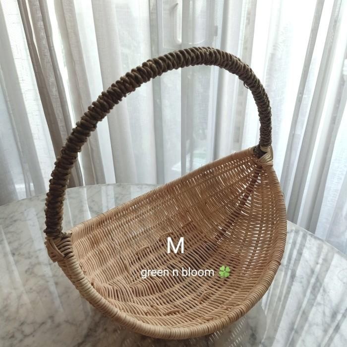 

Keranjang Rotan Parcel Hampers Unik Besar Tangkai Seagrass