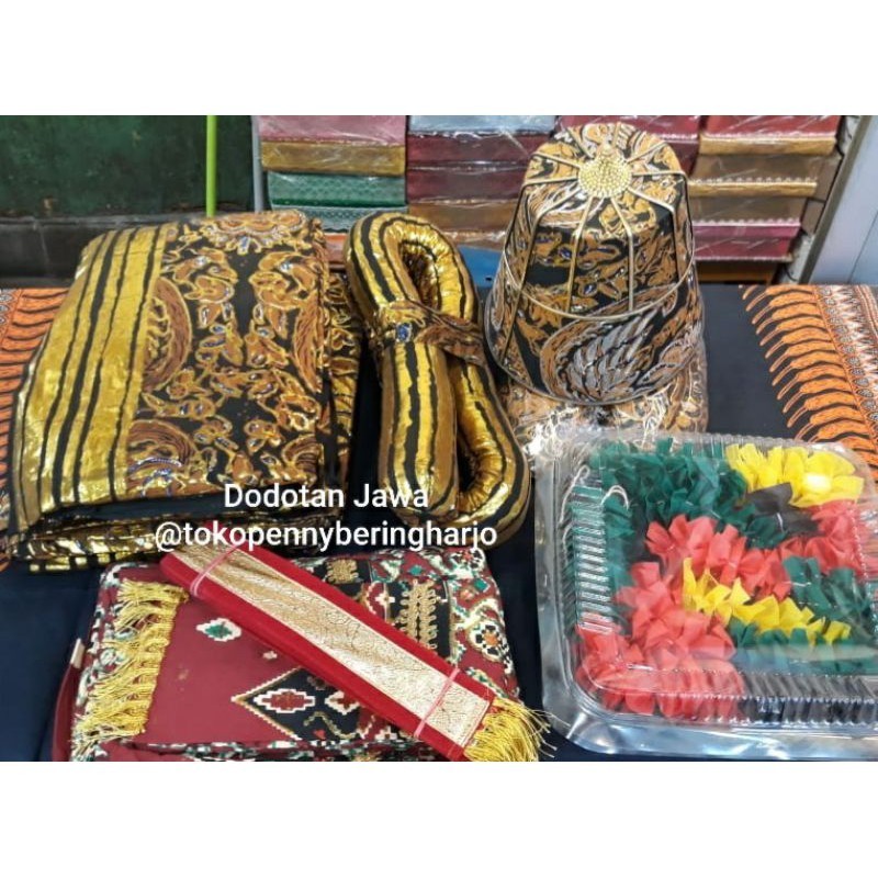 LIFE STYLE PREMIUM BATIK COUPLE Dodotan Jawa dan Jogja