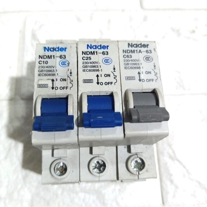 MCB nader 16A 32A 63A mcb AC DC 1P mcb c32 c16 c63 IVVASTORE