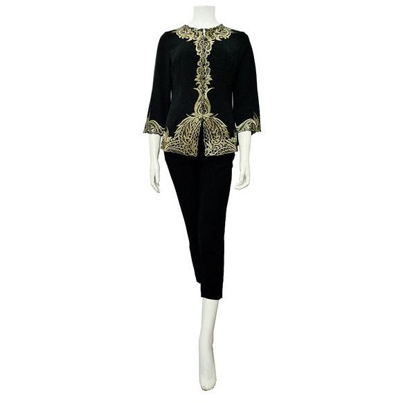 Lyne Halim Blouse Kebaya Hitam Bordir