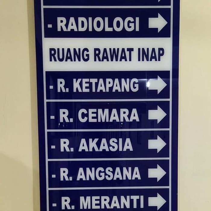 

akrilik ruang radiologi ruang ganti dan ruang storage