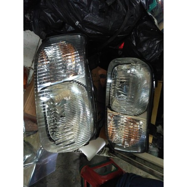 Headlamp Ford Escape 2003