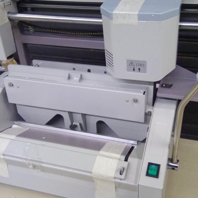 

Mesin Jilid Lem Panas A3 / Binding Lem Panas A3