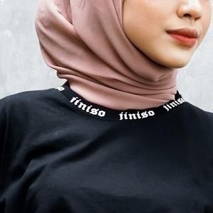 Jiniso Kaos Crop Top Oversize Round Neck Black T-Shirt