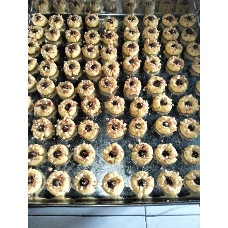 

Thumprint Stroberry Cheese dan Thumprint Coklat Peanut