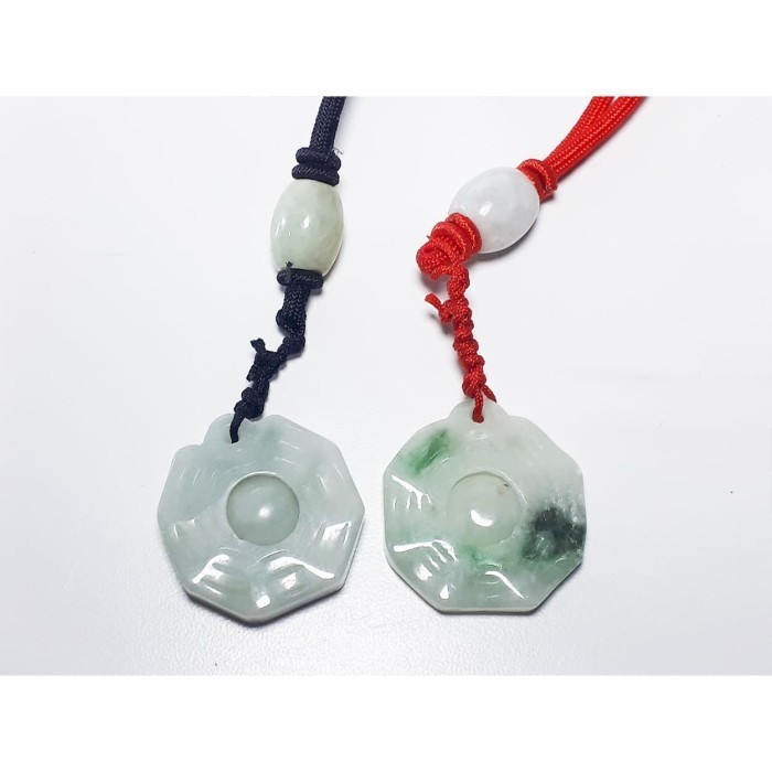 KALUNG TALI LIONTIN UKIR BATU GIOK PA KUA ASLI BURMA - VEE LIONTIN