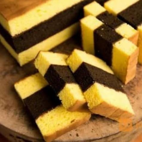 KUE LAPIS SURABAYA