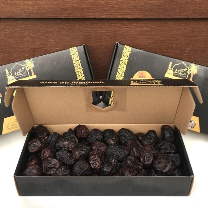 

Kurma ajwa madinah 500gr GM