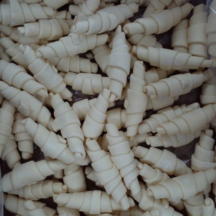 

Croisant Frozen 1 Karton Isi 160X30Gr