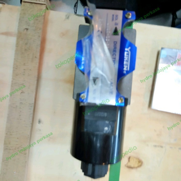 READY SOLENOID VALVE HYDRAULIC YUKEN LVST-03-R220-20