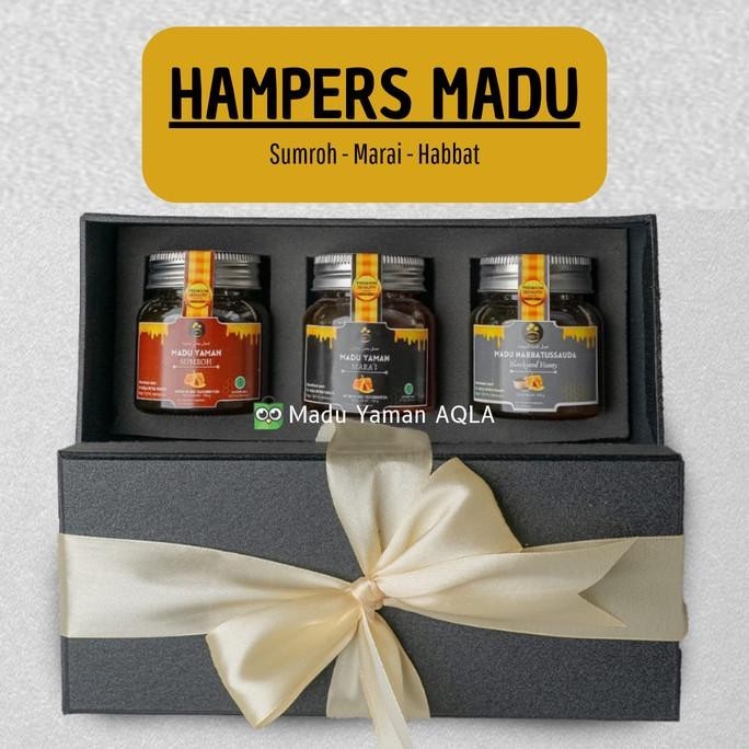 

HAMPERS MADU PAKET B (MADU HABBATUSSAUDA, MARAI, SUMROH) GIFT BOX