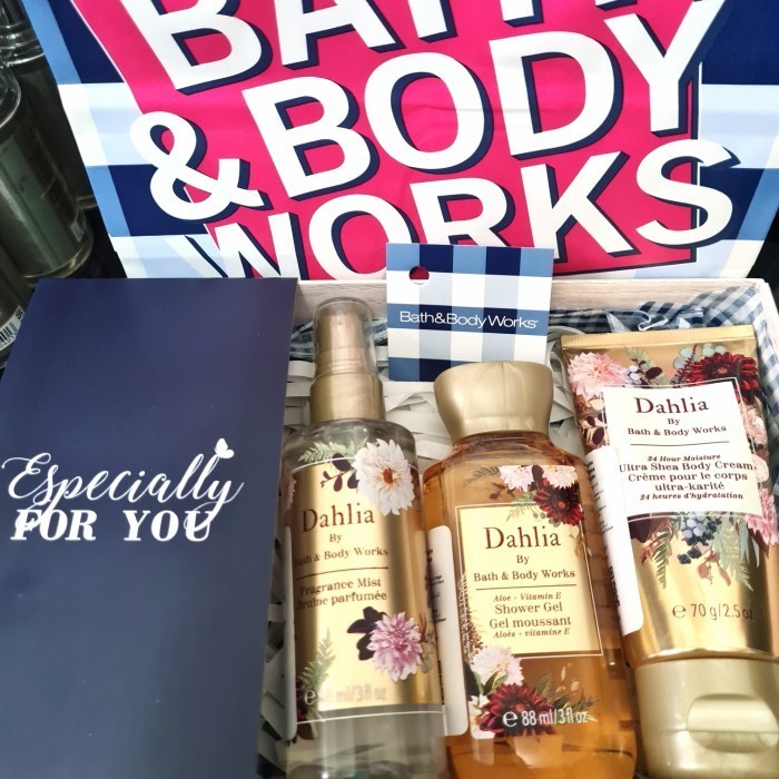 

Hampers Travel Size Bath And Body Works (300/410)