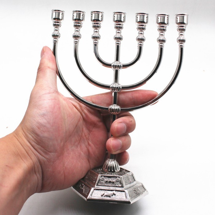 Pajangan Dekorasi Menorah Kaki Dian Hanukkah Bronze Souvenir Israel