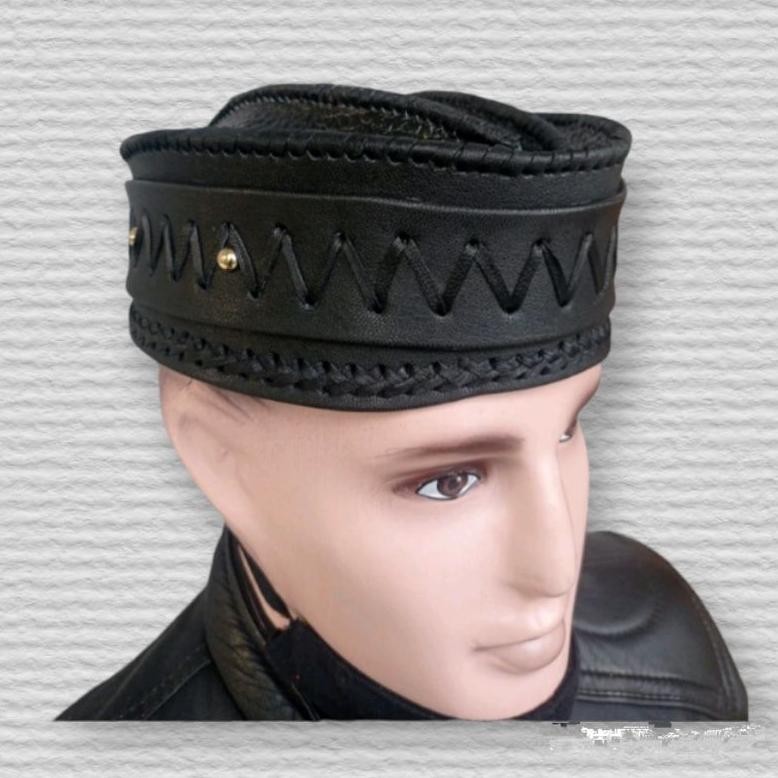 PROMOOO PECI SONGKOK KOPIAH KULIT SAPI PERLENGKAPAN IBADAH SHOLAT PRIA KULIT ASLI