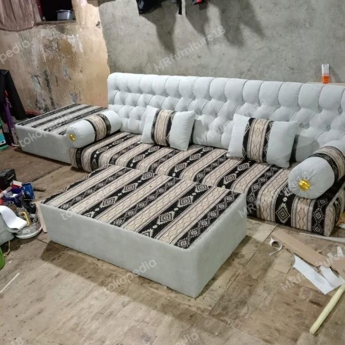 Sofa Arab Minimalis Tokosentosa07