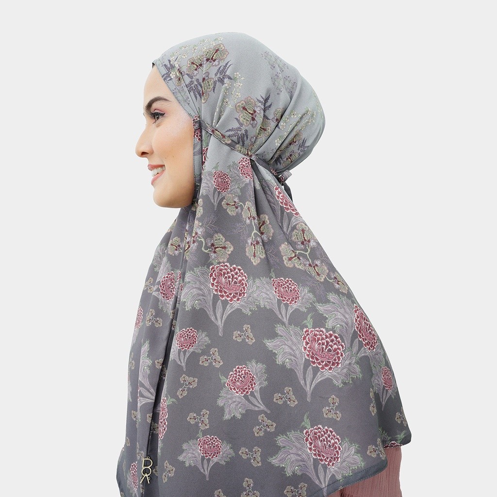 NEW PREMIUM DAILY HIJAB DOA - Baiti Kamila Khimar Dover Grey