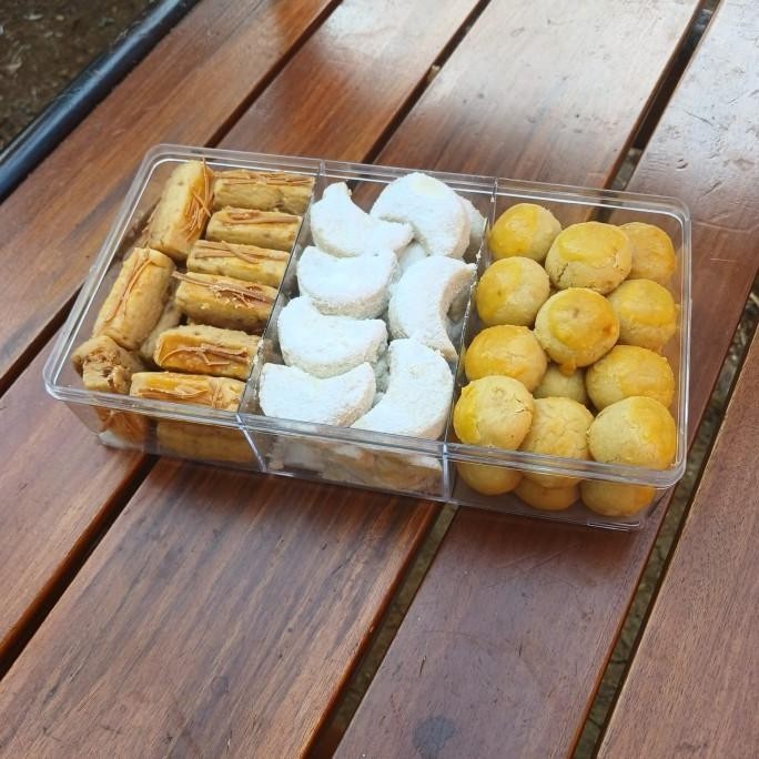 

KUE KERING kastengel putri salju keju nastar premium toples sekat 3