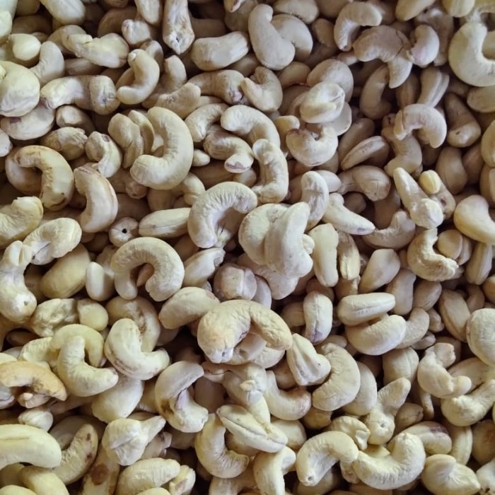 

TERBATAS Kacang mete mentah mede mentah super berat 1 kg asli Wonogiri