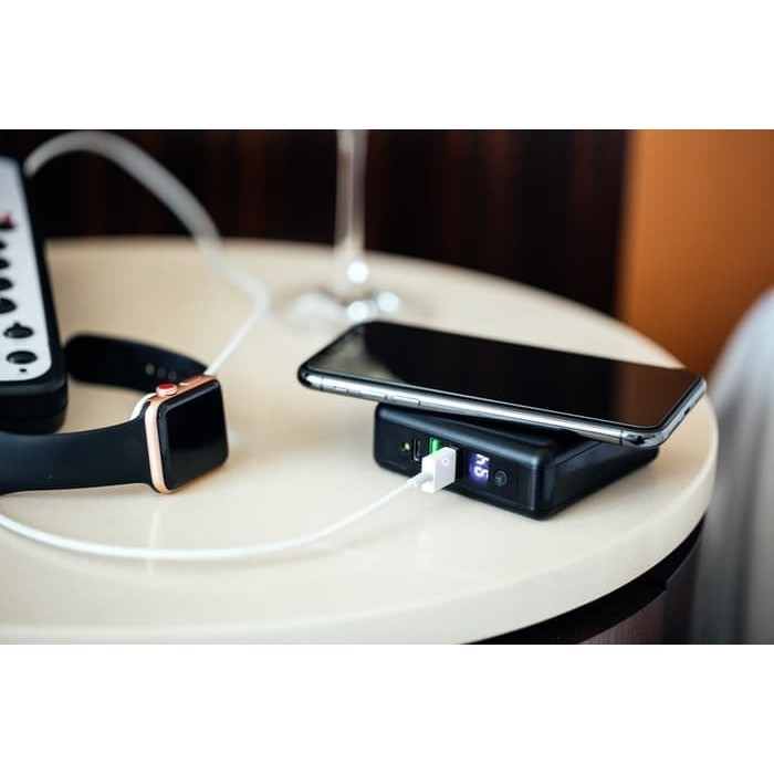 Trcb Adonit Travelcube - 3 In 1 Wireless Powerbank Wall Charger