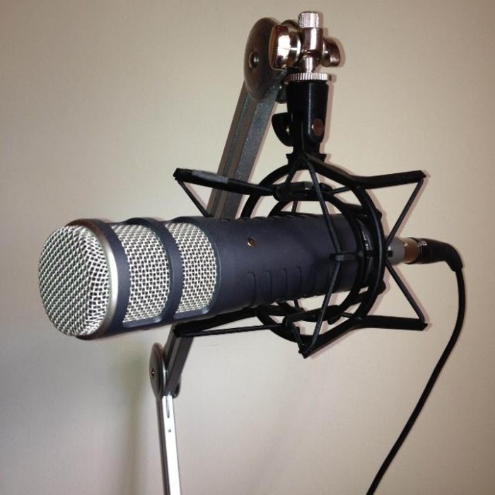Rode Procaster Broadcast Dynamic Microphone Termurah Terlaris Promo