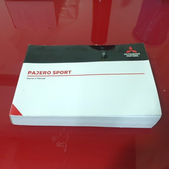 

Buku Panduan Manual Book Mitsubishi New Pajero Sport Dakar 2021 2022