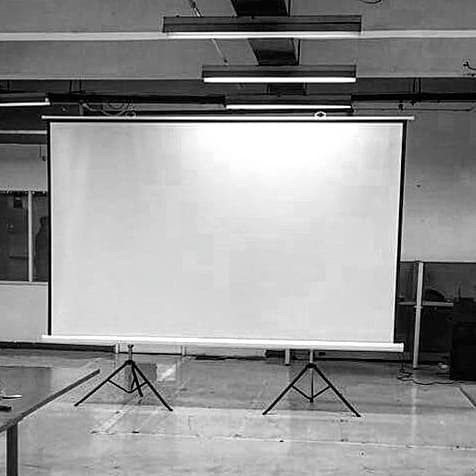 Layar Screen Proyektor Tripod 150 Inch Layar Projector 150 Inch