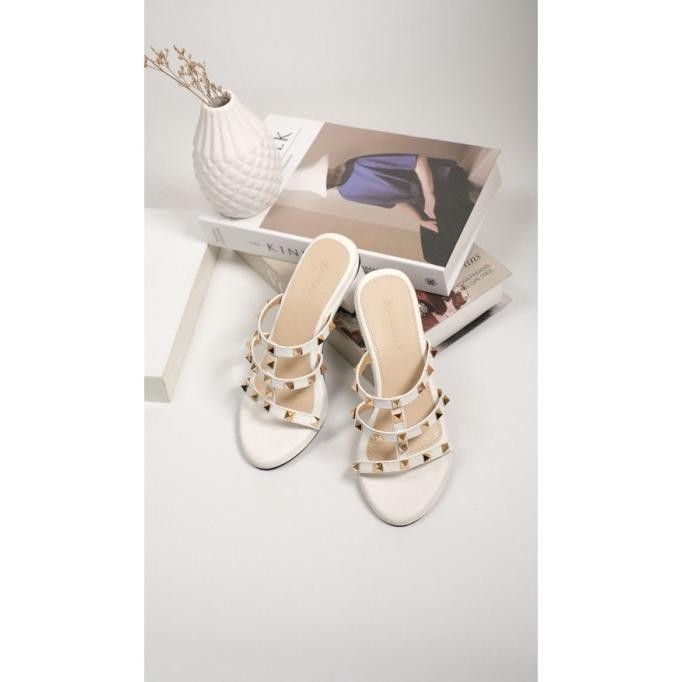 Bluebells Ivona Sendal Heels Wanita 5Cm