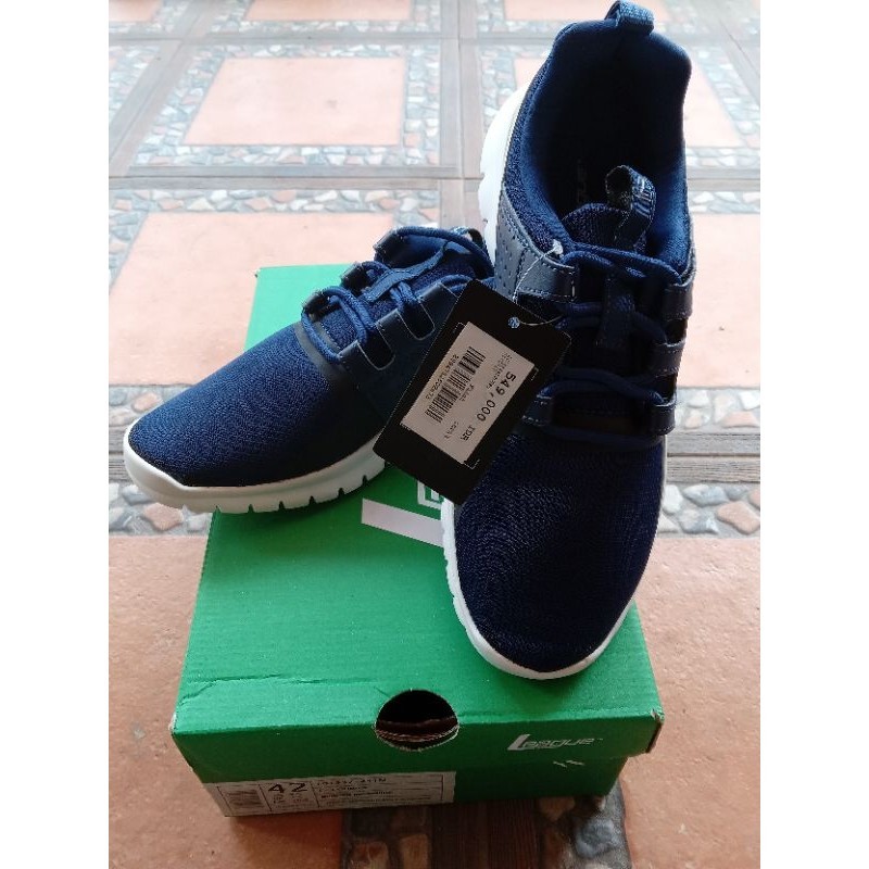 SEPATU PRIA LEAGUE