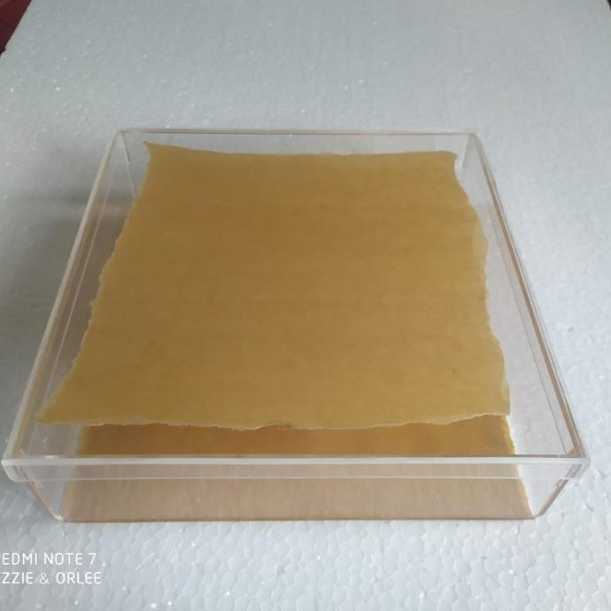 

kotak akrilik hampers