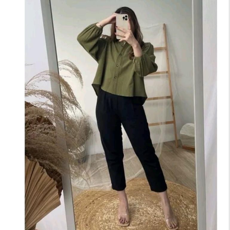 Blus Crop Lengan Balon Crinkle Airflow / Atasan Ootd Viral Kekinian Style Korea