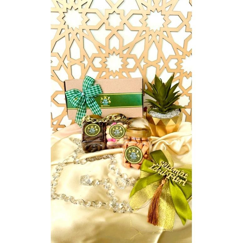

CR - HAMPERS IDUL FITRI 2024 ISI 3 TOPLES TERLARIS