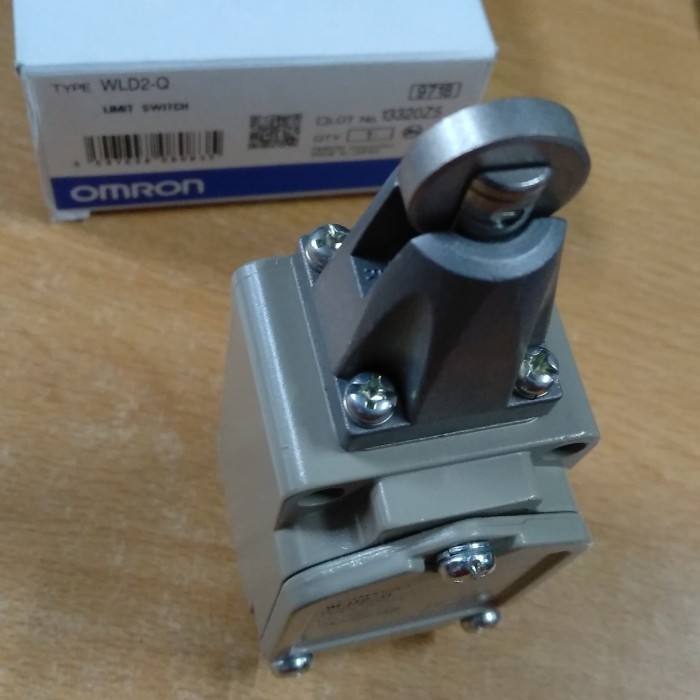 

Limit Switch WLD2 - Q Japan Original Omron ( WLD 2 , WLD2-Q )