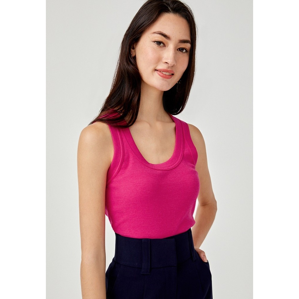 Madalynn Scoop Neck Tank Top - Fuchsia