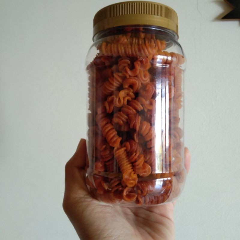 

Makaroni spiral pedas daun jeruk kemasan botol 500ml makanan RINGAN- snack- cemilan- murah