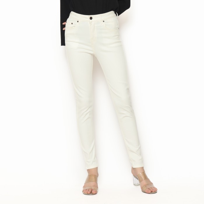 Rodeo - Jeans Wanita - Daniza Jeans - White