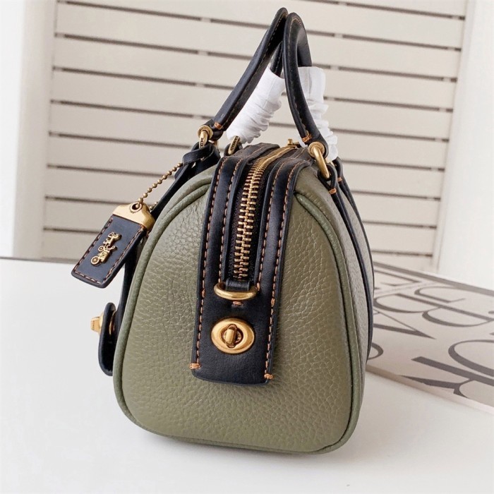 Shoulderbag Ruby Satchel 18 In Signature Textile Jacquard Ca115 Ca116