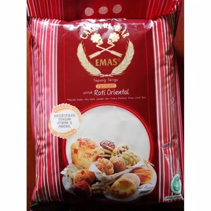 

Tepung Terigu Cakra Kembar Emas Bogasari (Roti Ental) 5 Kg